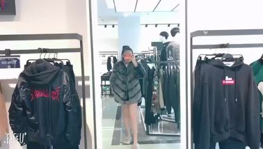 注文および卸し売り2018人の新しい良質の女性ののどの毛皮のジャケット